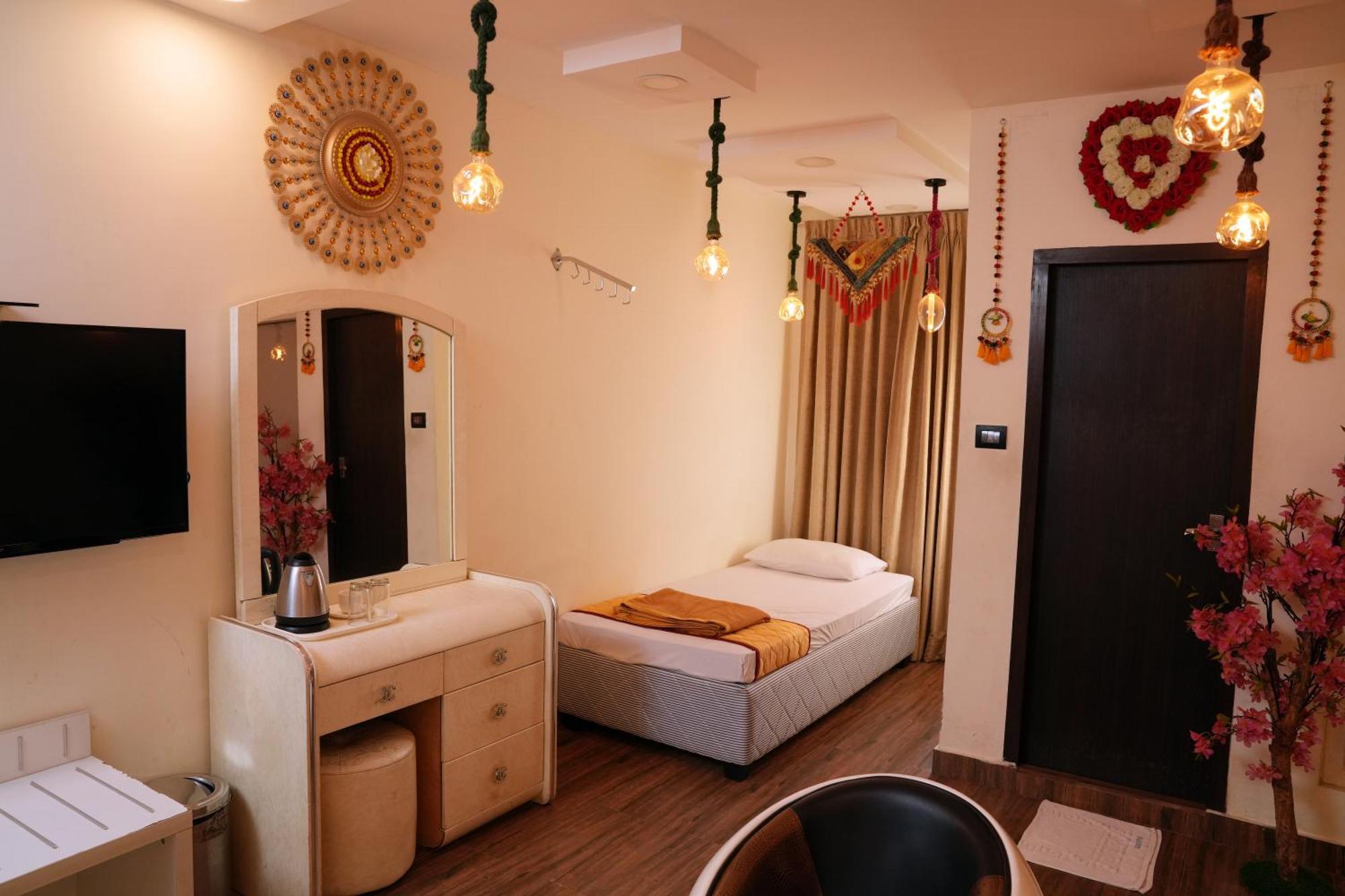 Spago Inn Mahabalipuram Exterior foto